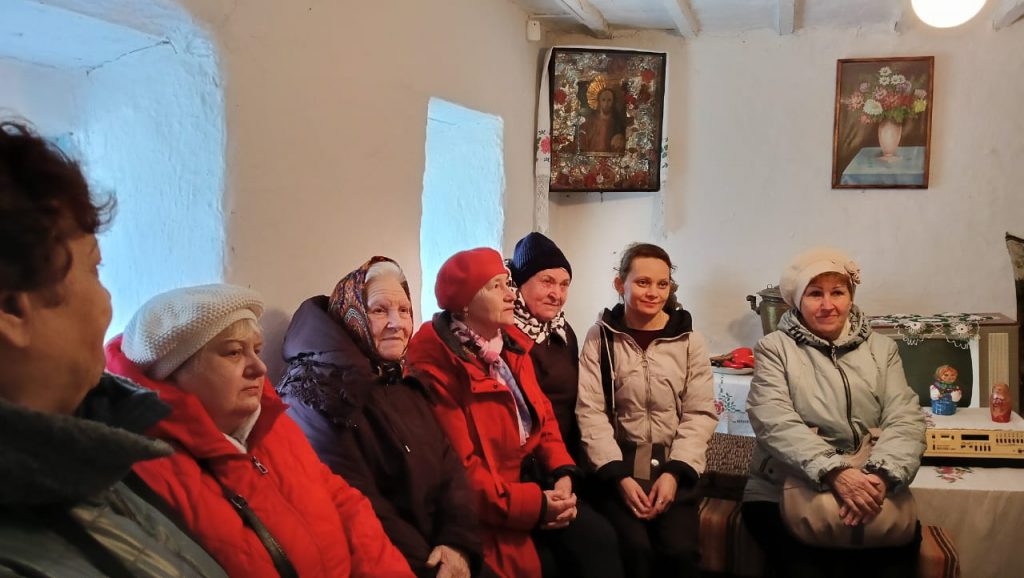 1b83b261-bfc2-403d-acad-3a924b12647c